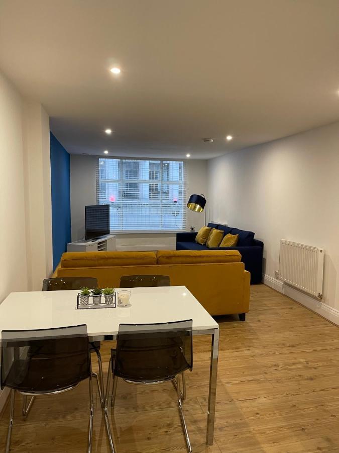 Luxury 2-Bedroom Apartment In The Heart Of Manchester City Centre Exterior photo